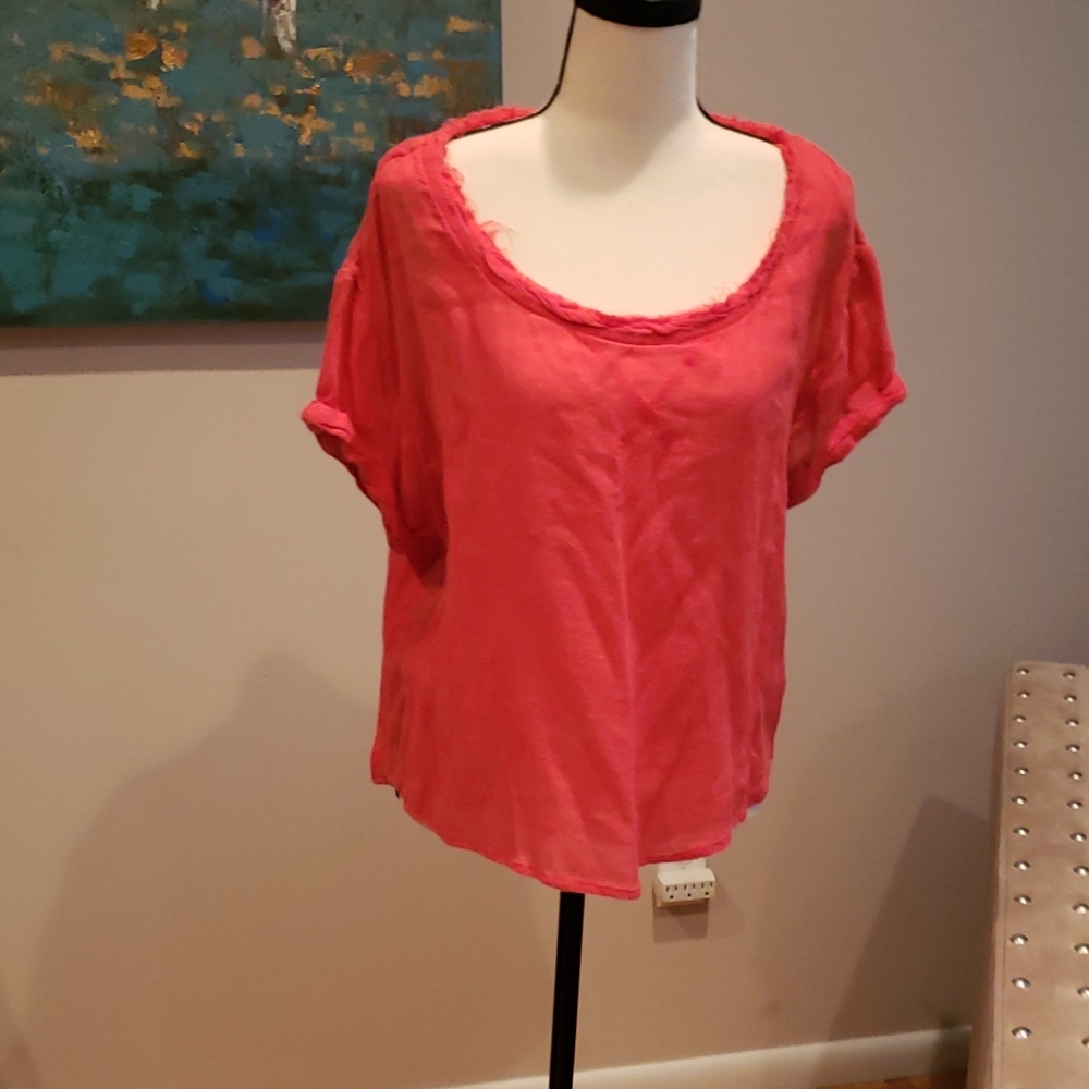 We the free light top